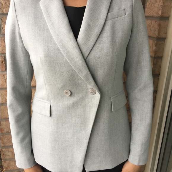 Light Grey blazer made by PARAPHRASE, Size Medium - Picture 3 of 6